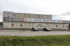 Фоторепортаж о подготовке к Ирбитской ярмарке