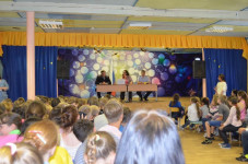 Общественники и полицейские Ирбита организовали интерактивную игру для воспитанников детского загородного лагеря