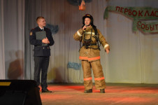 Первоклассное событие в Центре детского творчества с пожарными
