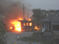 Пожар 19.06.2013 года по адресу г. Ирбит, ул. Пролетарская 23