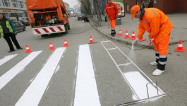 Госавтоинспекция Свердловской области добилась нанесения разметки практически на всех пешеходных переходах региона