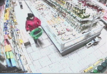 Полицией Ирбита разыскивается женщина, подозреваемая в совершении кражи