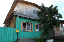 Удивительная многодетная семья Родионовых из Ирбита получила помощь от Каменской епархии по итогам акции "Белый цветок"