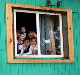 Удивительная многодетная семья Родионовых из Ирбита получила помощь от Каменской епархии по итогам акции "Белый цветок"