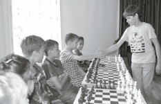 Шахматы в детский дом