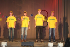 Студенчество Свердловской области проявило себя в творчестве по безопасности дорожного движения