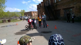 Соревнования по фигурному вождению велосипеда