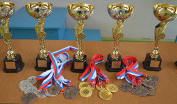 В Екатеринбурге будущие полицейские почтили спортивными достижениями память погибшего при исполнении служебного долга Героя России Дмитрия Новоселова