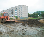 С квартирами на продажу