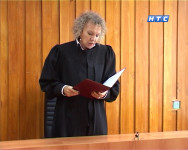 Из зала суда