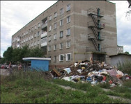 Актуально. Гора мусора растёт