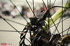 Складной велосипед и принципиально новые флешки: юные свердловские изобретатели завоевали пять медалей в Москве