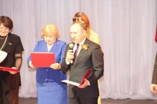 Первой школе 120 лет