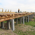 Сегодня во время рабочей поездки Алексей Никифоров, глава Ирбитского района посетил два моста: в поселке Зайково и в селе Скородумское