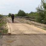 Сегодня во время рабочей поездки Алексей Никифоров, глава Ирбитского района посетил два моста: в поселке Зайково и в селе Скородумское