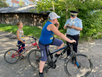 Сотрудники Госавтоинспекции Ирбита провели профилактический рейд «Внимание, дети!»