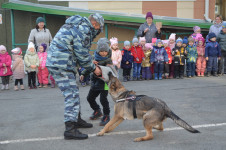 Сотрудники полиции Ирбита навестили воспитанников детского сада