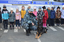 Сотрудники полиции Ирбита навестили воспитанников детского сада