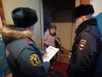 Ирбитские полицейские при участии сотрудников МЧС России провели рейд по профилактике пожарной безопасности