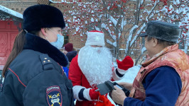  В Ирбите состоялась новогодняя акция «Письмо водителю»