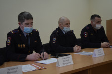 В полиции Ирбита состоялся круглый стол с участием студентов и руководителей ОВД