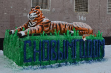 Снежного nигра изваяли из снега в ирбитском СИЗО-2