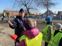 Школьники Ирбита приняли участие в акции «Шагающий автобус»