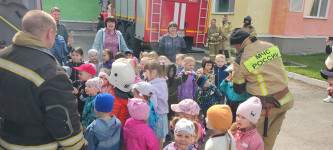 В детском саду № 9 проведена тренировка  по отработке эвакуации и тушению условного очага пожара