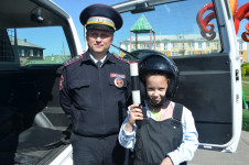 Сотрудники Госавтоинспекции Ирбита провели мероприятие «Безопасные каникулы»