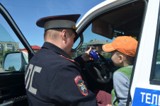 Сотрудники Госавтоинспекции Ирбита провели мероприятие «Безопасные каникулы»