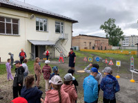 Сотрудники Ирбитской Госавтоинспекции проводят профилактическую работу в пришкольных лагерях