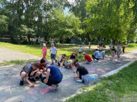 Сотрудники Госавтоинспекции Ирбита продолжают профилактические мероприятия в детских лагерях