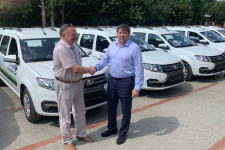 Ирбитская ЦГБ получила пять новых автомобилей