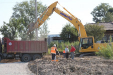 Начало строительных работ дороги в деревне Большая Кочевка