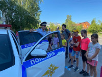Сотрудники ГИБДД Ирбита проводят профилактические мероприятия в детских лагерях