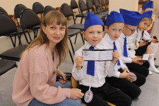 Посвящение дошкольников в ряды юных инспекторов движения