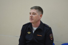 Ирбитские полицейские проводят профилактические беседы по мошенничеству в организациях города и района