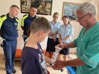 Инспекторы ДПС Свердловской области принимают участие в практикумах по оказанию первой помощи пострадавшим в ДТП