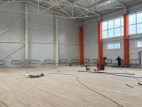 Сегодня на стройке Физкультурно-оздоровительного комплекса в поселке Пионерском состоялось очередное совещание с подрядчиком