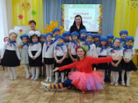 В Ирбите сотрудники Госавтоинспекции посвящают дошколят в ЮИД