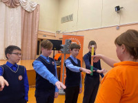 В Ирбите в школе №9 прошел урок с «Лабораторией безопасности»