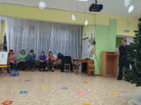 В Ирбите сотрудники полиции продолжают проводить профилактические беседы с трудовыми коллективами