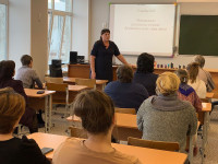 Сотрудники Ирбитской Госавтоинспекции принимают участие в родительских собраниях