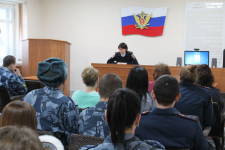 Сотрудники Госавтоинспекции Ирбита провели профилактическую беседу с личным составом ФКУ Следственного изолятора №2 ГУФСИН