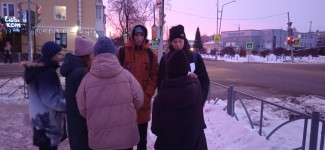 26 января на маршруте «Дом-школа-дом» обучающиеся 7 и 8 класса школы № 3 г. Ирбита приняли участие в акции «Засветись!»