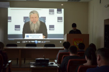 В Ирбите Общественный совет и Совет ветеранов провели для сотрудников полиции занятие в рамках проекта «Университета культуры»