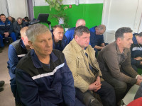 Ирбитские полицейские провели профилактическую беседу с трудовым коллективом Ирбитского молочного завода.