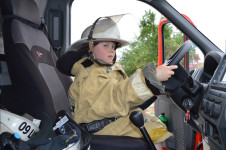 Праздник для детей - от пожарных