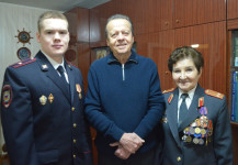 Ирбитские полицейские поздравили ветеранов МВД с Днем пожилого человека