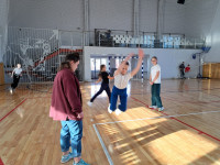 Осенний фестиваль Всероссийского физкультурно-спортивного комплекса «Готов к труду и обороне» (ГТО) в рамках акции «Урок ГТО» прошел в Ирбите